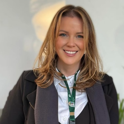 Bruna Tarasuk Trein Crespo